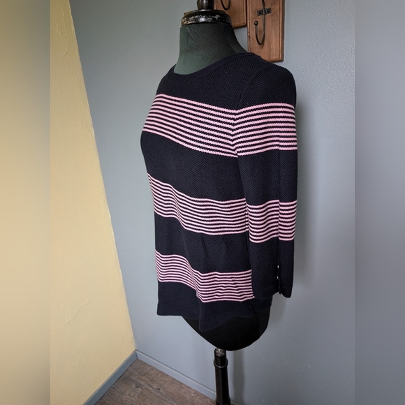 Talbots Navy Blue and Pink Striped Sweater Size Medium - Picture 8 of 12